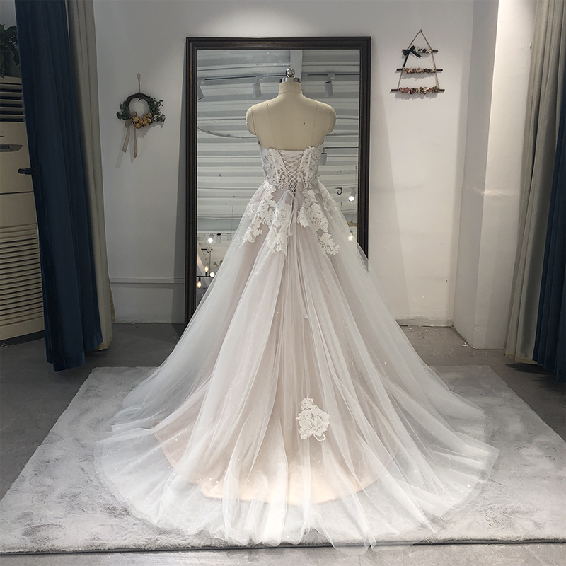바닥 길이 스트랩리스 코트 트레인 A 라인 베스티도,  - Embroidery Organza 리뷰 및 가격