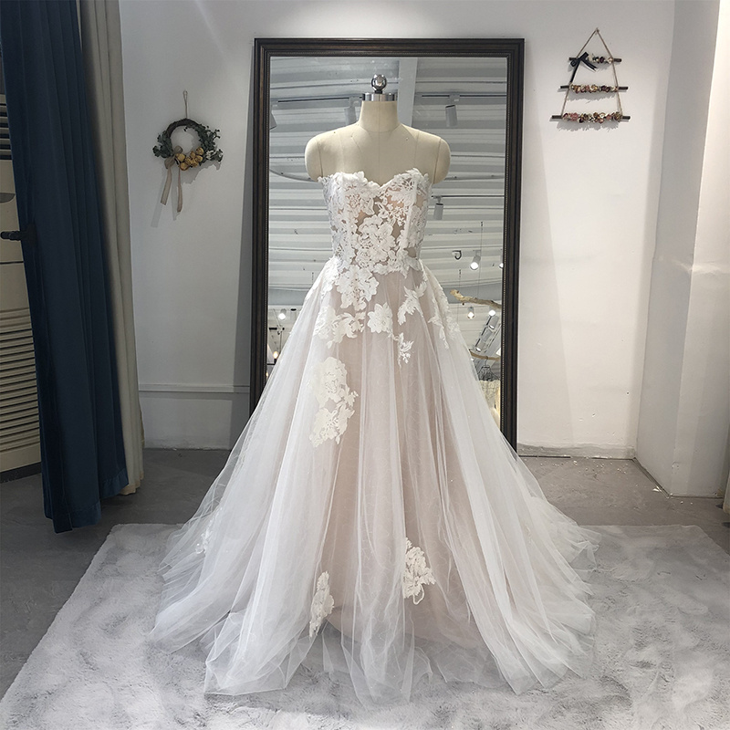 바닥 길이 스트랩리스 코트 트레인 A 라인 베스티도,  - Embroidery Organza 리뷰 및 가격