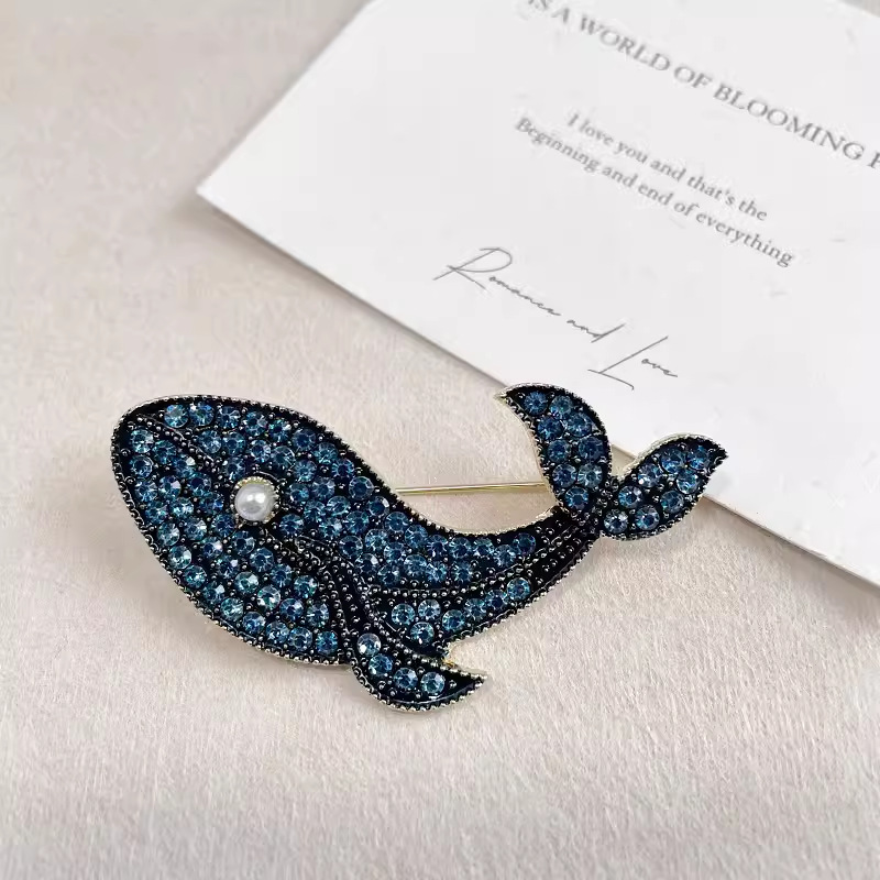 한국 패션 크리에이티브 블루 고래 브로치, 레트로 럭셔 - Embroidery Whale 리뷰 및 가격