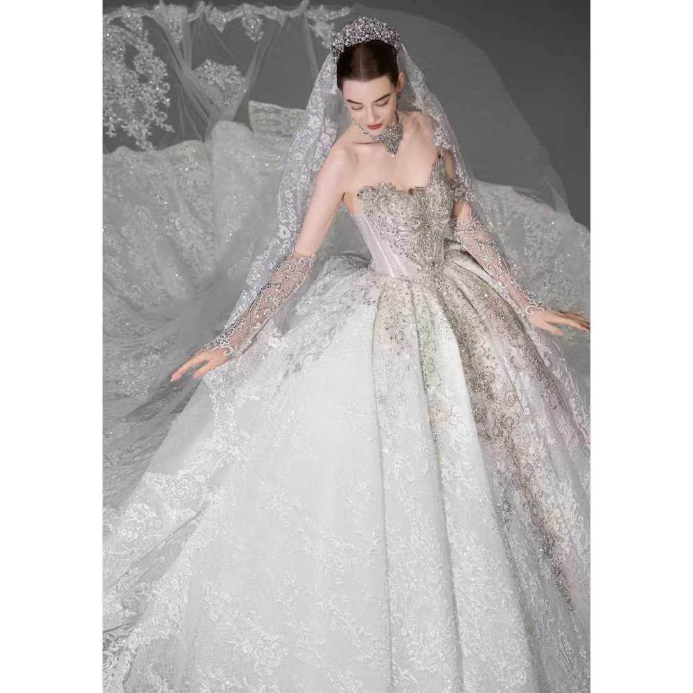 럭셔리 오프숄더 스윗하트 웨딩드레스 2026 자수 크리 - Embroidery Organza 리뷰 및 가격