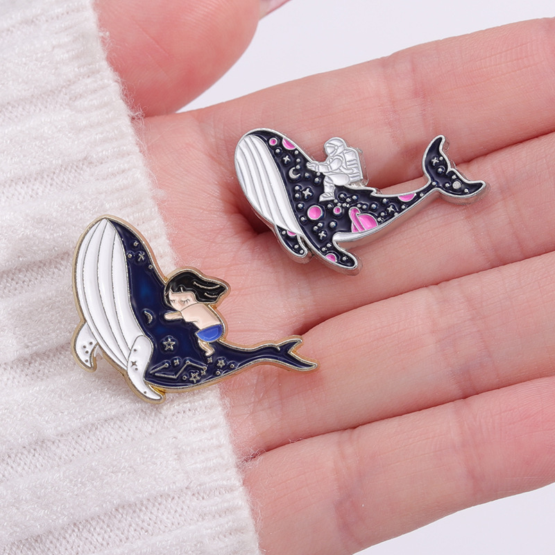 해양 고래 돌고래 에나멜 핀 재미있는 브로치 만화 배지 - Embroidery Whale 리뷰 및 가격