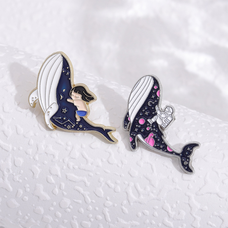 해양 고래 돌고래 에나멜 핀 재미있는 브로치 만화 배지 - Embroidery Whale 리뷰 및 가격