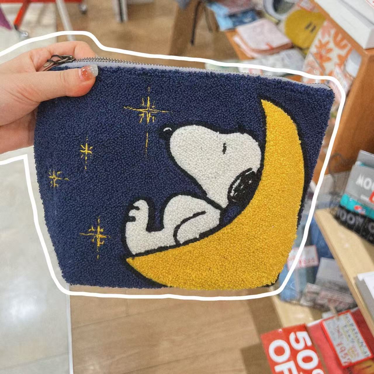 스누피 애니메이션 귀여운 자수 펜 가방 대용량 문구류  - Embroidery Online 리뷰 및 가격